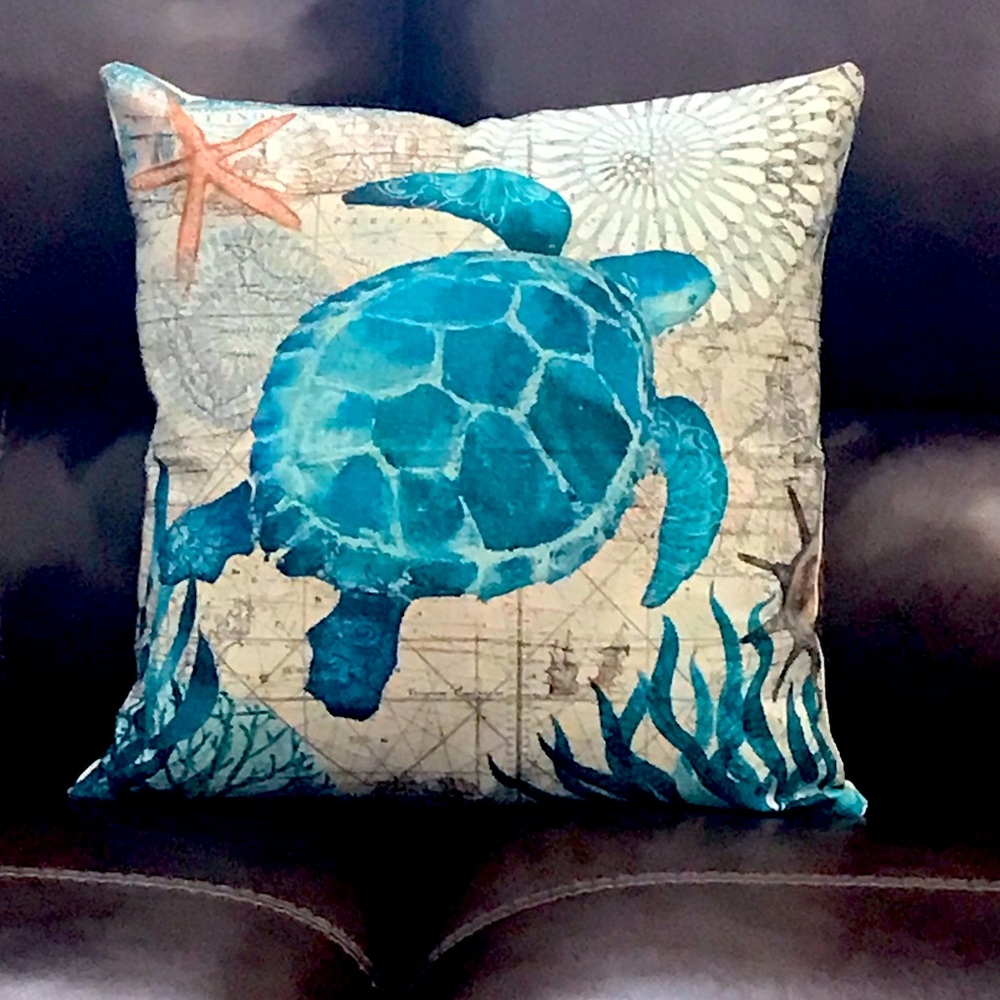 Beachy Accent throw pillow cover with sea turtle design - Picture 2 of 14
